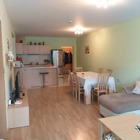 Private In Marina Holiday Club * Πομόριε