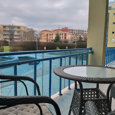 Private In Marina Holiday Club Апартаменты Поморие